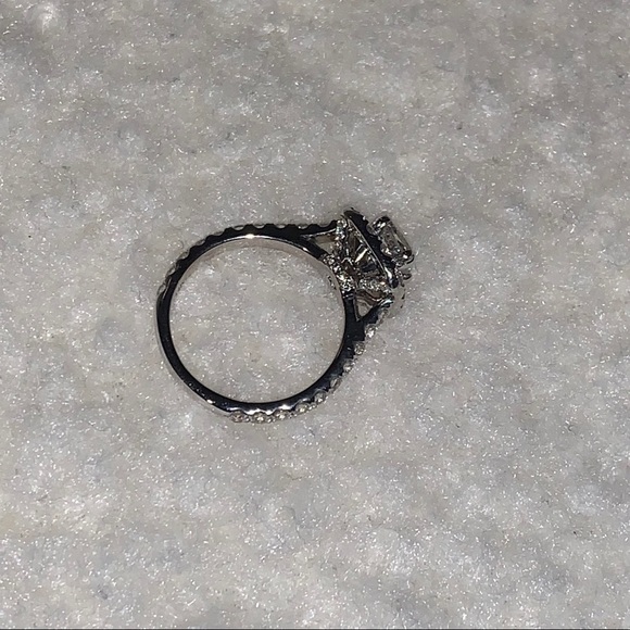 Neil Lane Engagement Ring 2 CT tw - Picture 6 of 9
